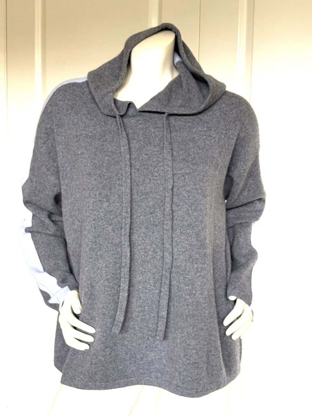 NWT NORDSTROM SIGNATURE CASHMERE HOODED HEATHER GRAY LIGHT BLUE SWEATER SIZE: XL